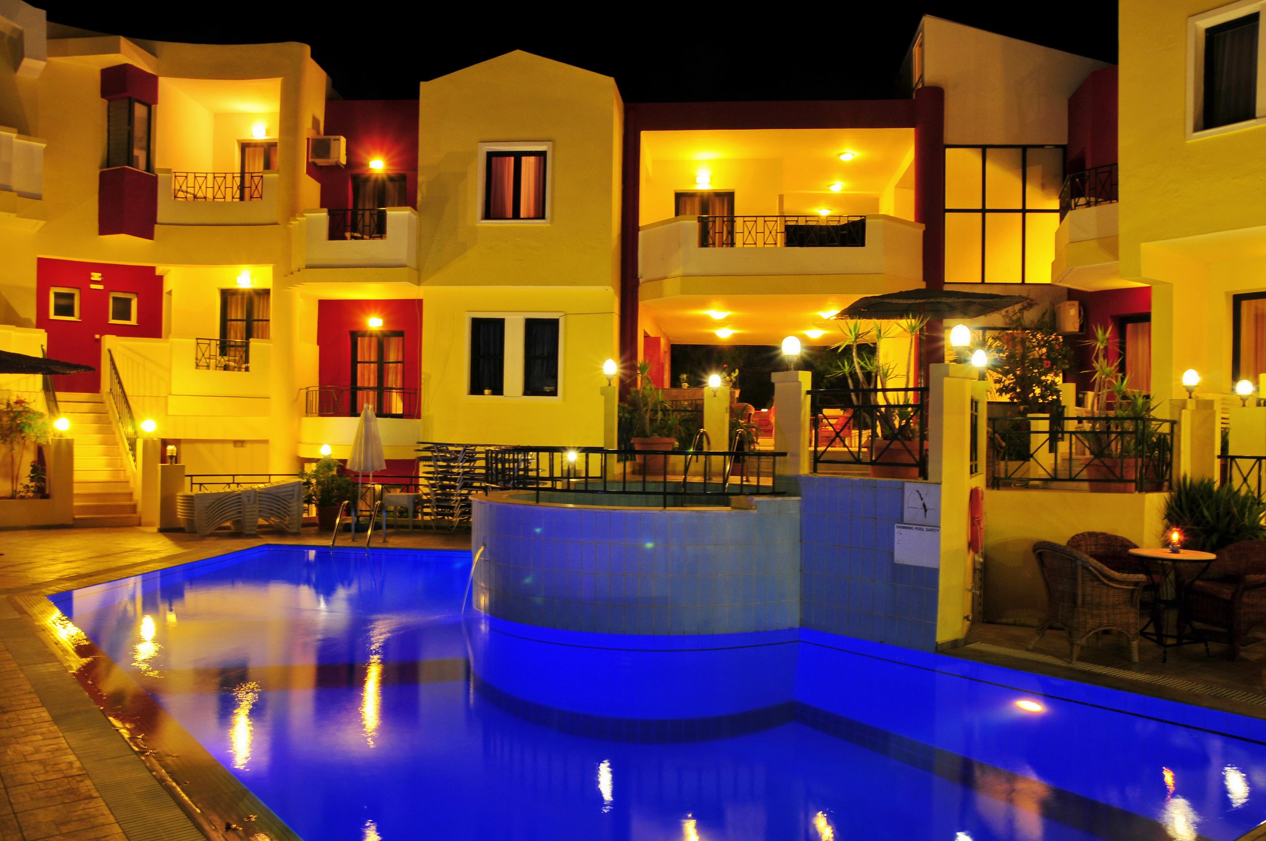 Ariadni Palace Apartments Herszonisszosz Kültér fotó