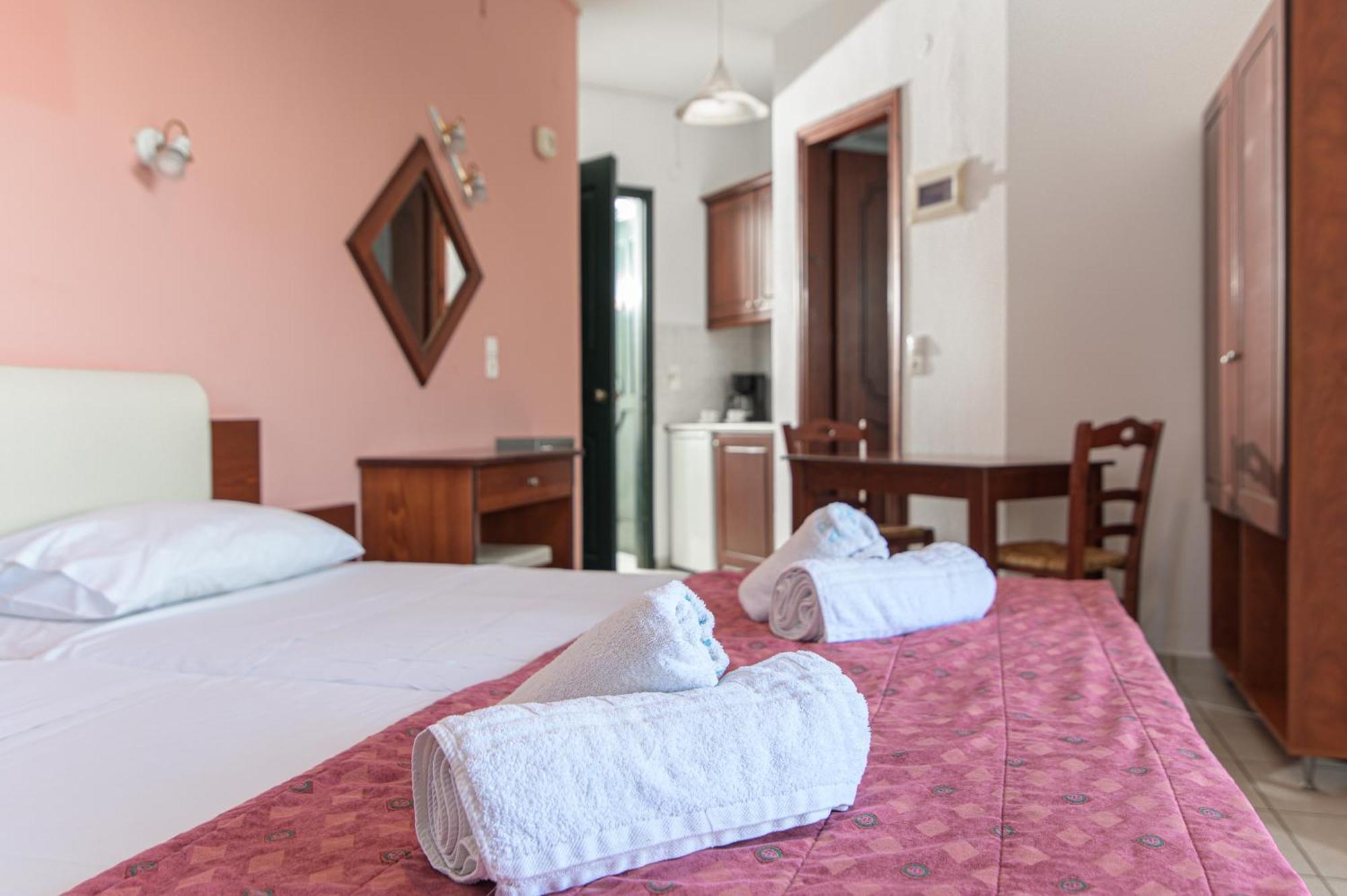 Ariadni Palace Apartments Herszonisszosz Kültér fotó